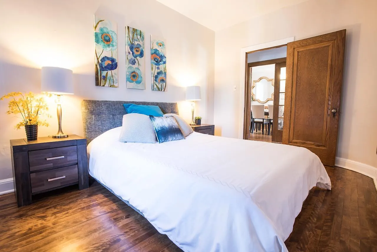 Mtlvacationrentals-The Mtlvr Kisses Montreal 0*,